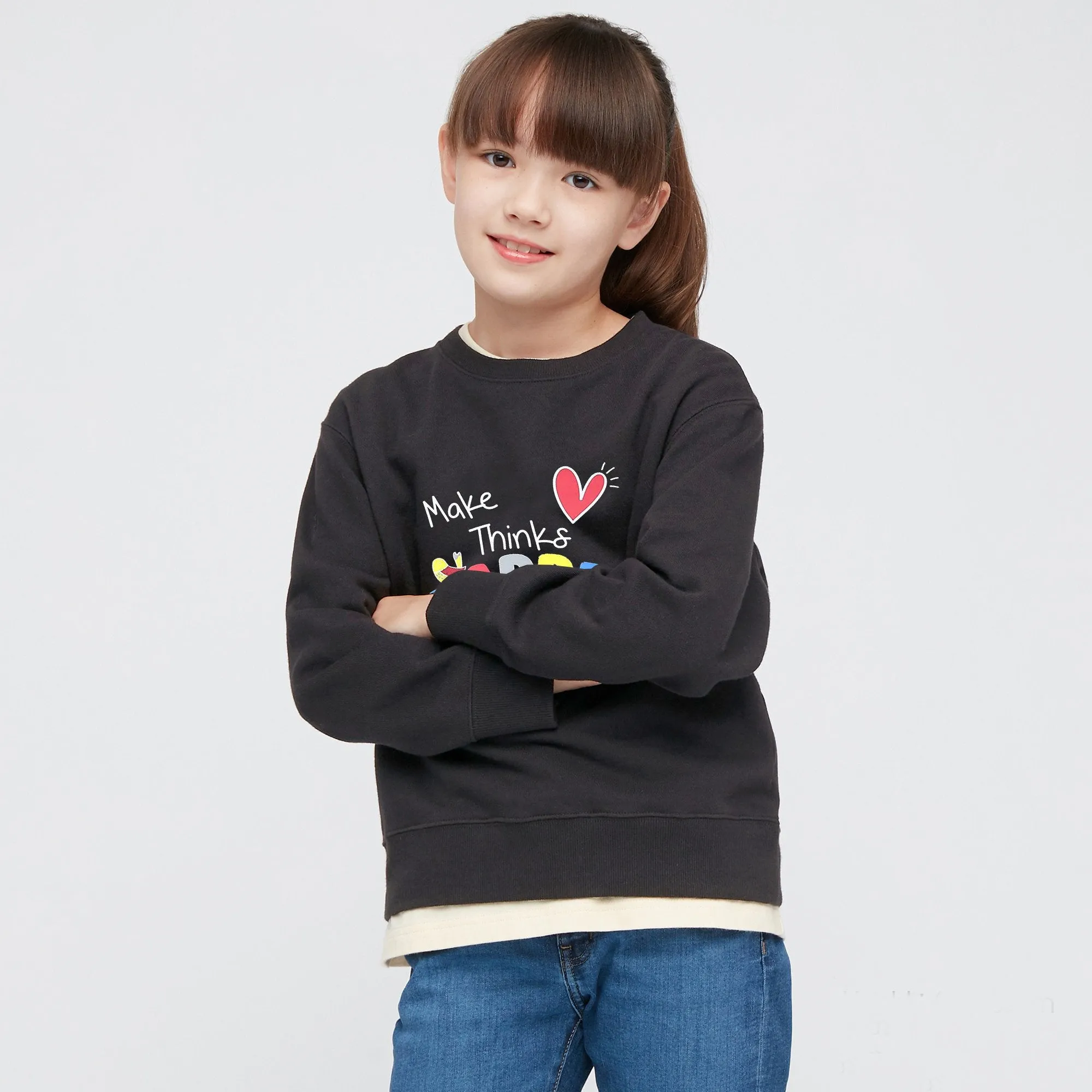 C1311 MM Make Thinks Happy Black Sweat Shirt