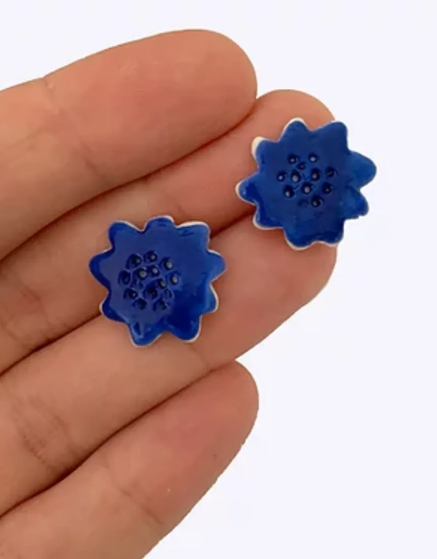 Ceramic Studs Cobalt Flora