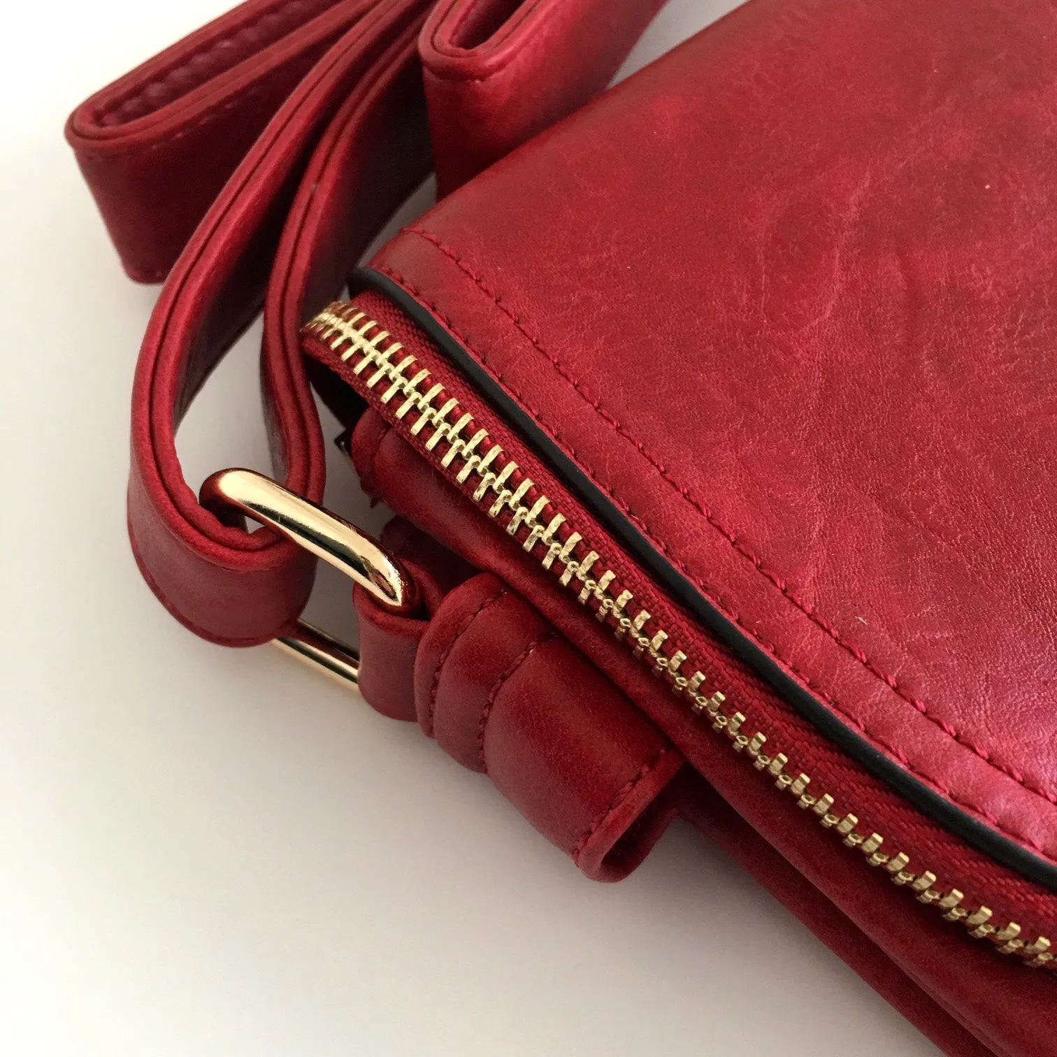 LARGE RED TASSEL MULTI COMPARTMENT CROSS BODY SHOULDER BAG WITH LONG STRAP