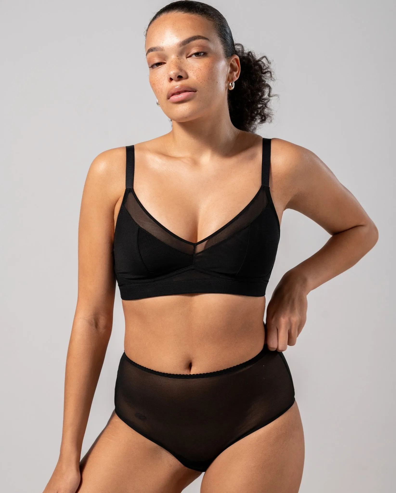 Mesh Support  Bralette Black